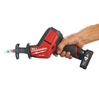 M12 FUEL™ Akku-Säbelsäge, mit 2x 4.0 Ah Akku